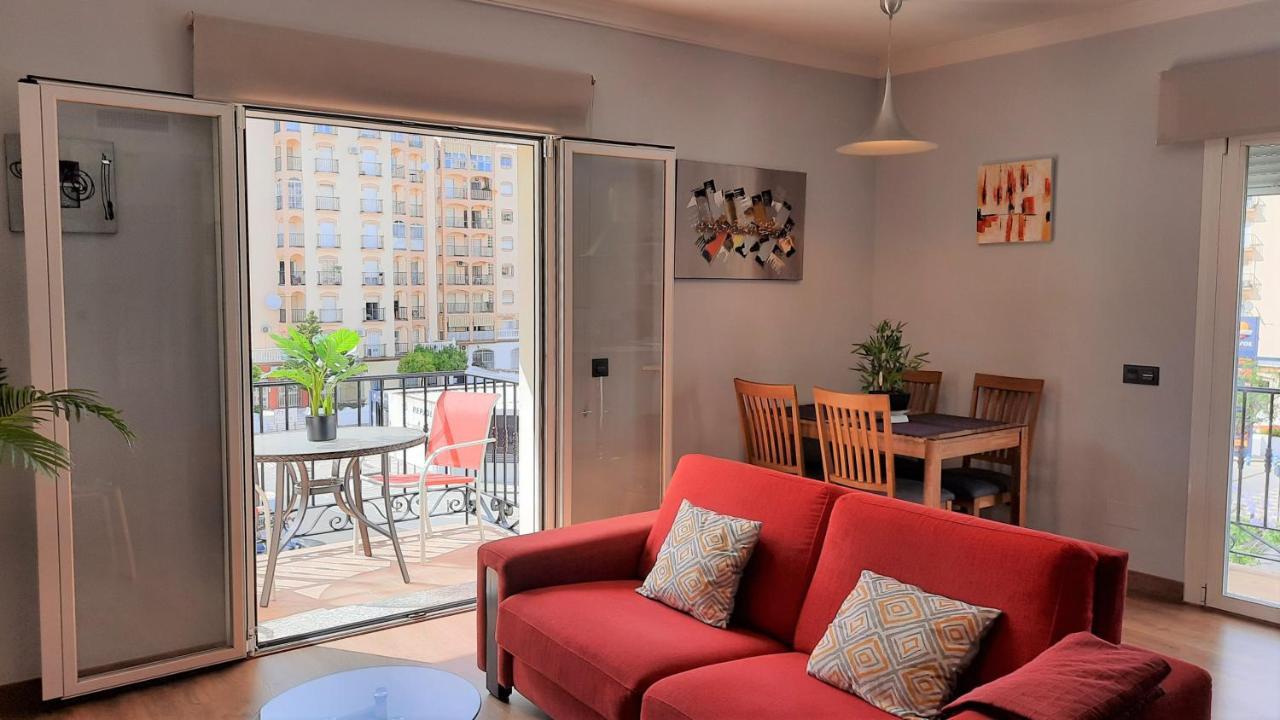 Apartamento Capri Los Boliches Wifi Gratis Beach 100M フエンヒロラ エクステリア 写真